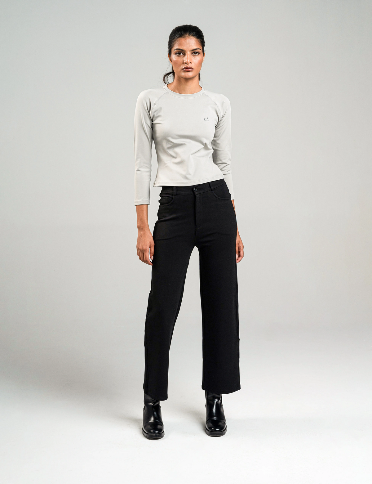 Pearl Grey T-Shirt & Noir Black Straight Trouser Bundle